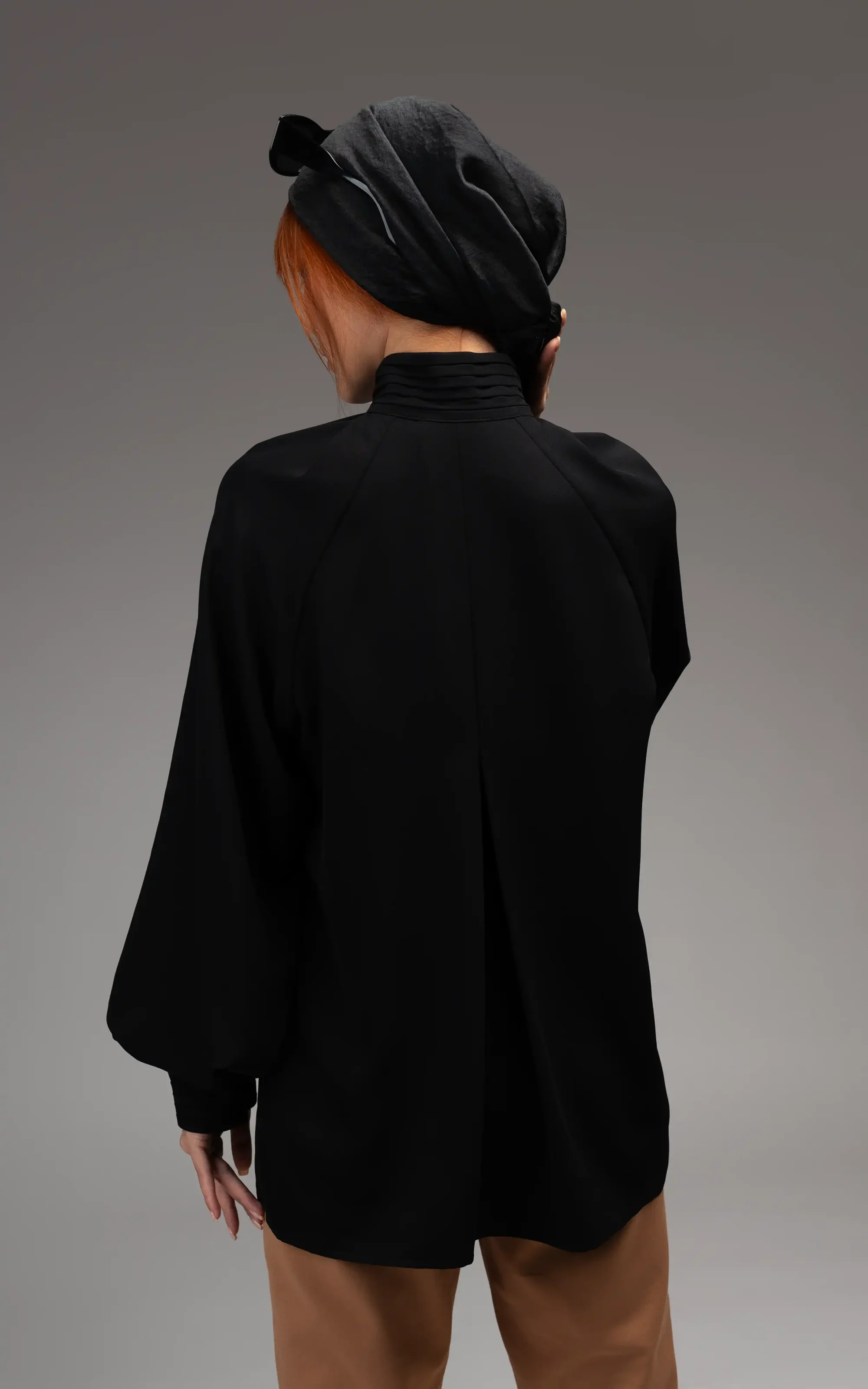 Nevado Womens silk to the touch black blouse