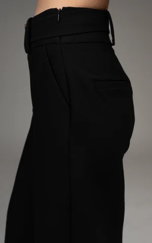 details from Nevado Black pants