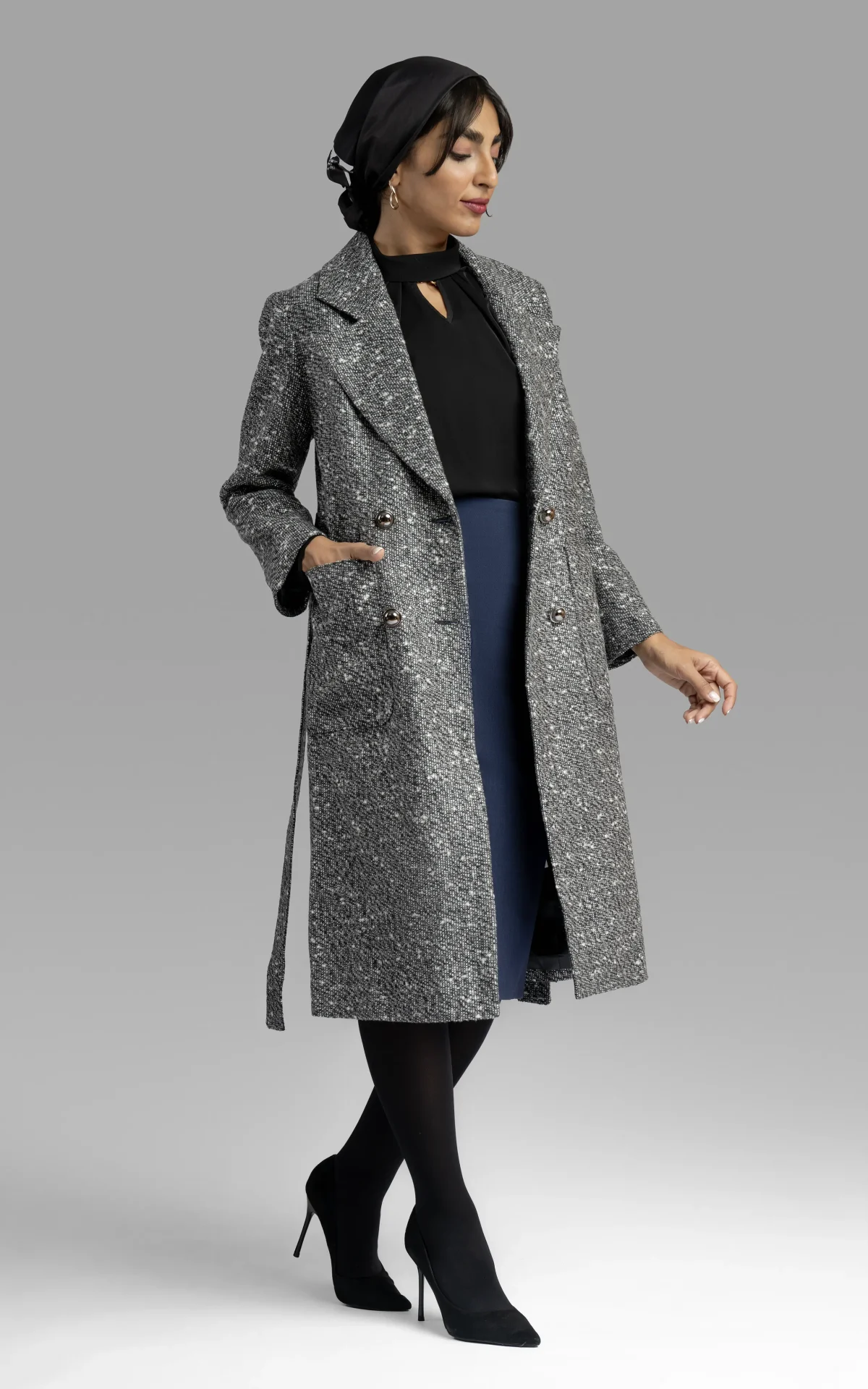 Womens gray patterned long sleeved buttoned belted overcoat